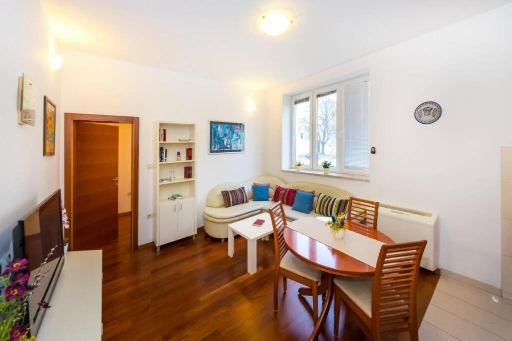 Sea Organ Apartment 자다르 외부 사진