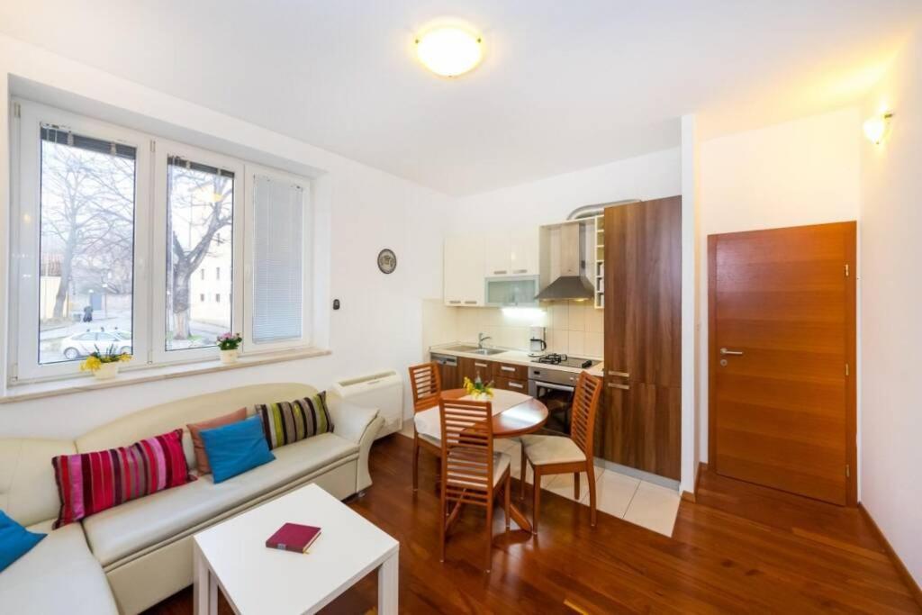 Sea Organ Apartment 자다르 외부 사진